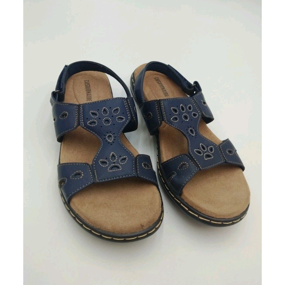 CUSHIONAIRE Women's Briar Comfort Sandal +Comfort Foam Navy 8M (Read)